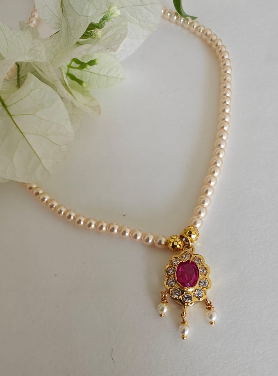 Pearls Necklace with Oval Pendent – Soyara Ethnics Studio