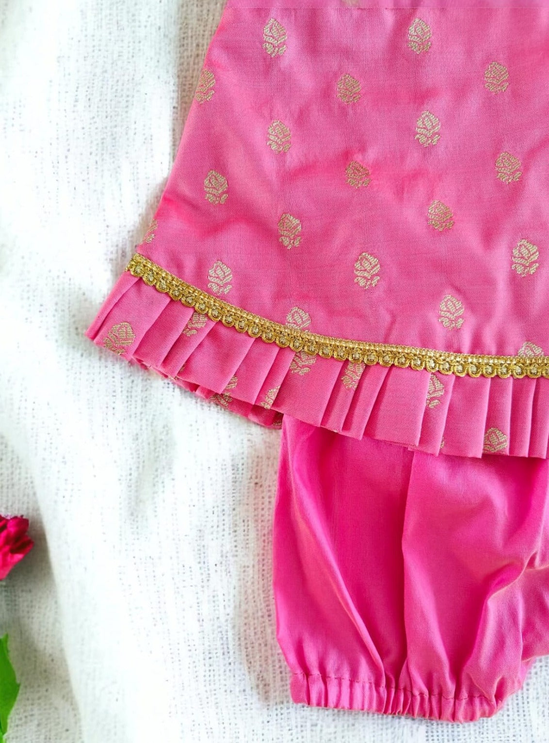 Silk brocade cotton silk cotton chanderi printed Traditional ethnic Indian new born baby naming ceremony dress naamkaran annaprashan mundan javal namakaran janmashtami rice ceremony ushtavan onam kasau chudakarma Babyboy babygirl bloomer diaper cover bonnet topada