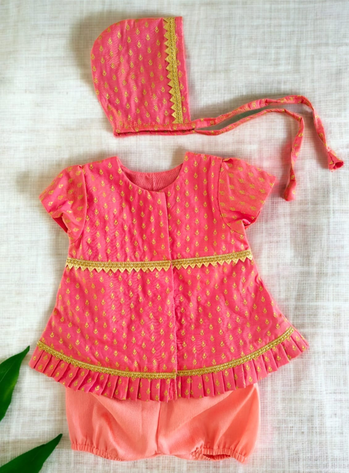 Silk brocade cotton silk cotton chanderi printed Traditional ethnic Indian new born baby naming ceremony dress naamkaran annaprashan mundan javal namakaran janmashtami rice ceremony ushtavan onam kasau chudakarma Babyboy babygirl bloomer diaper cover bonnet topada