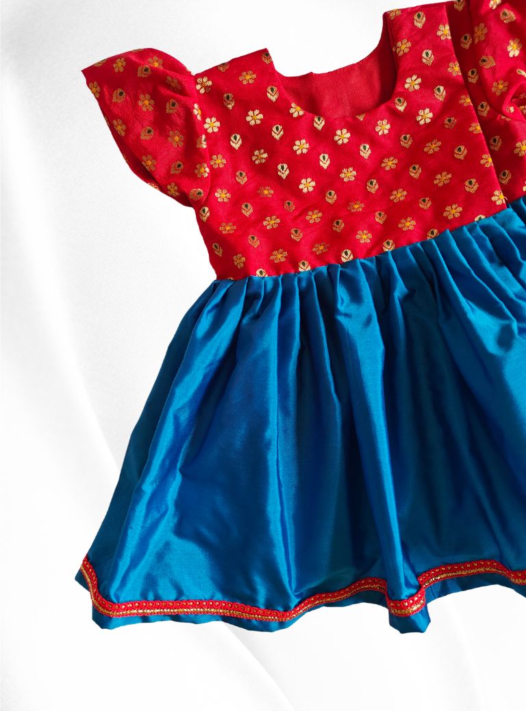 red brocade with blue silk front open newborn baby girl frock for naming ceremony with bonnet,bloomer & booties.It's the perfect outfit for your naamkaran or annaprashan ceremony.Traditional dress for Noolukettu Ceremony,Pachavi Puja,cradle ceremony,Rice Ceremony,Chatti Puja etc.Apt gifting idea