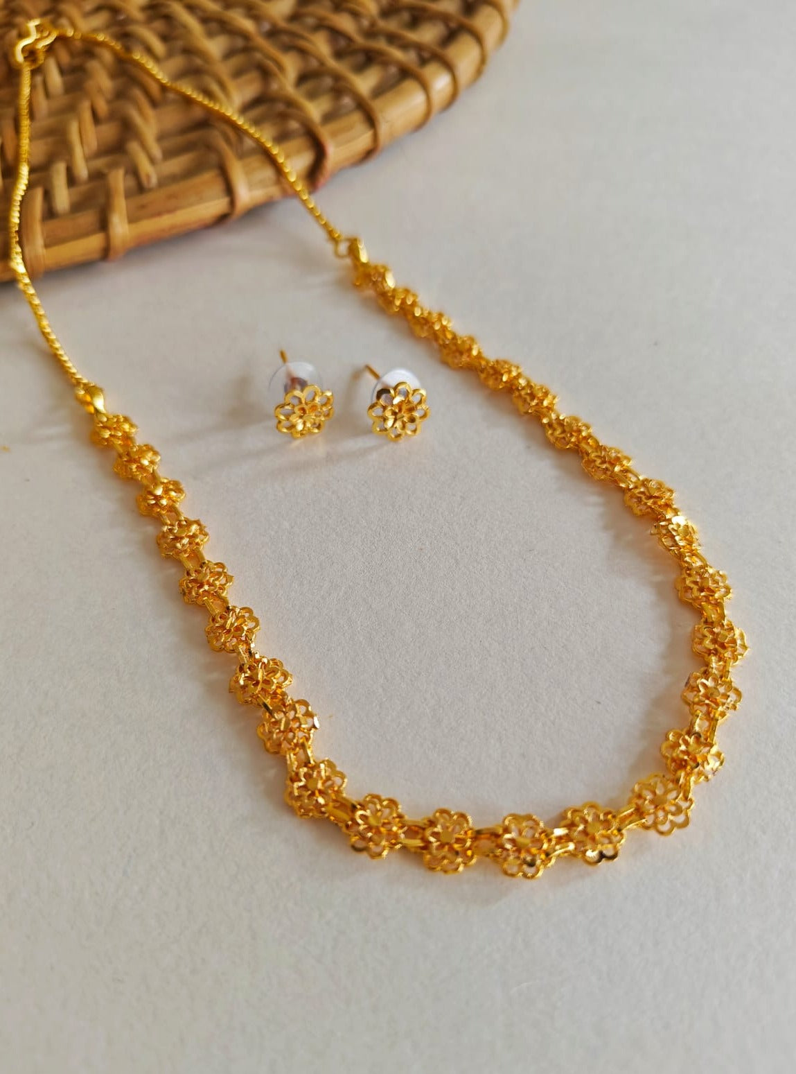 Bakul Haar set  for Girls. Gold plated brass necklace with matching earrings in micro finish. 