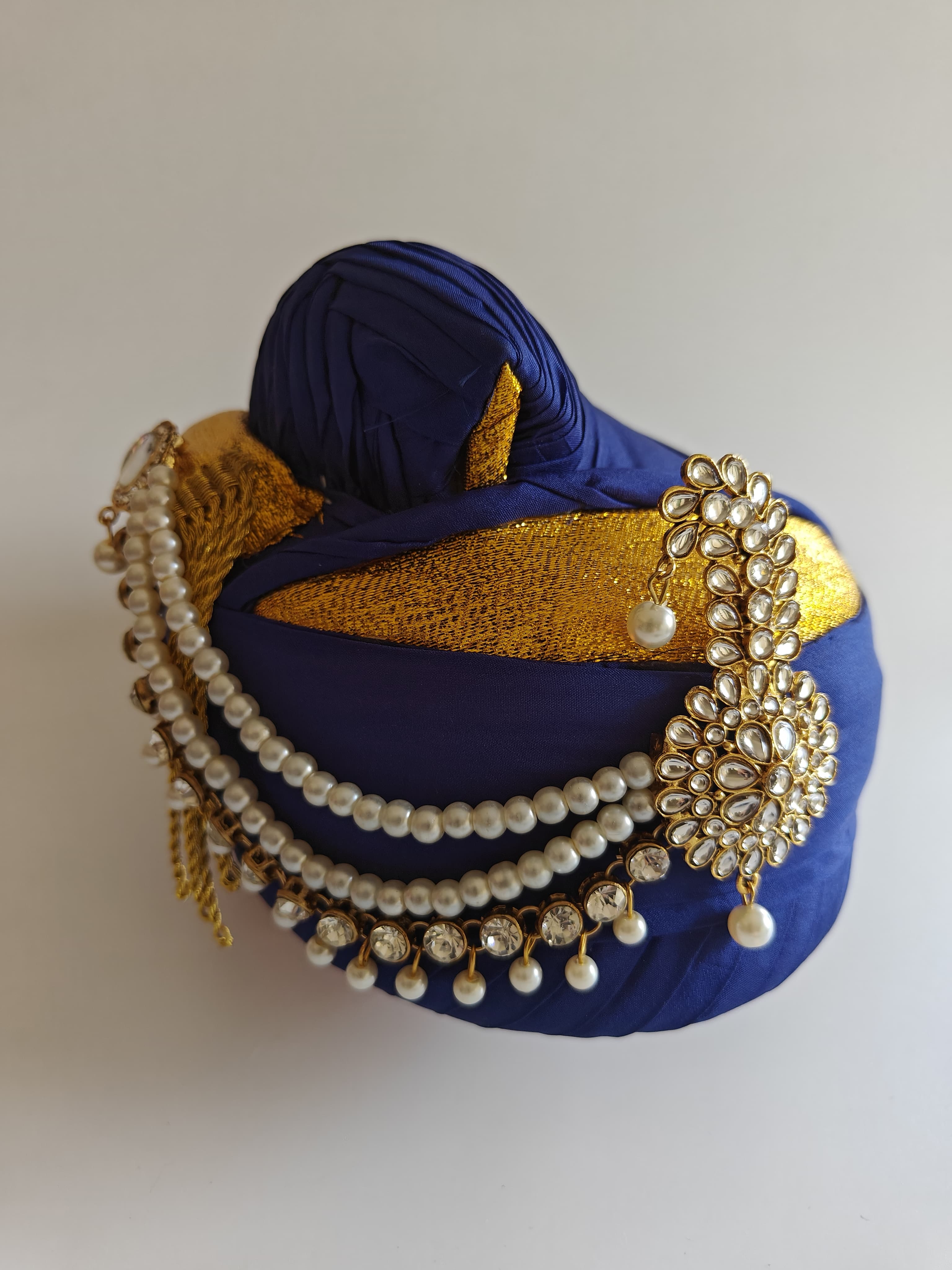 White Kundan big sized  Pagadi Brooch with Pearls and stones Maala attachment for Batu\ Groom