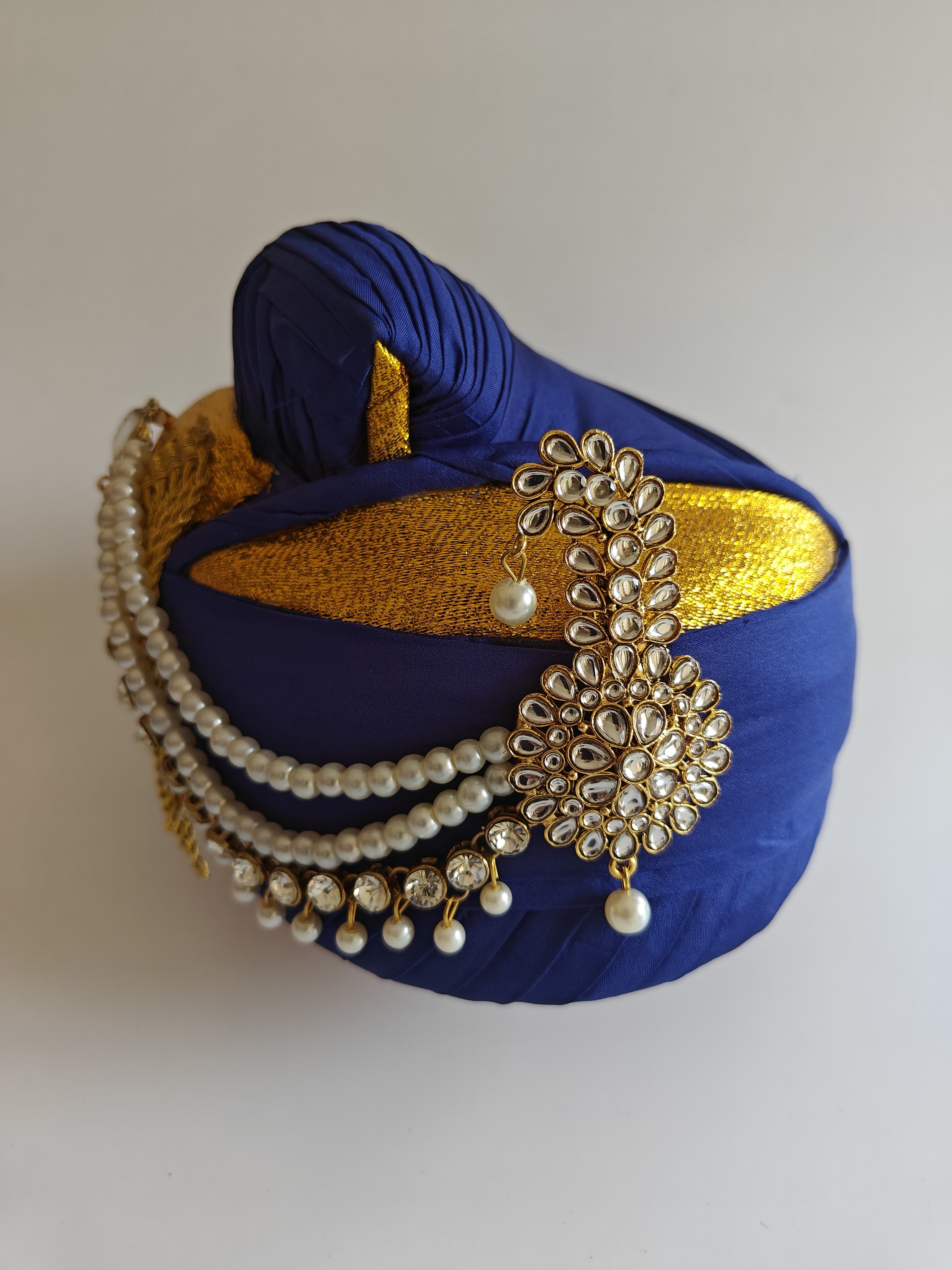 White Kundan big sized  Pagadi Brooch with Pearls and stones Maala attachment for Batu\ Groom