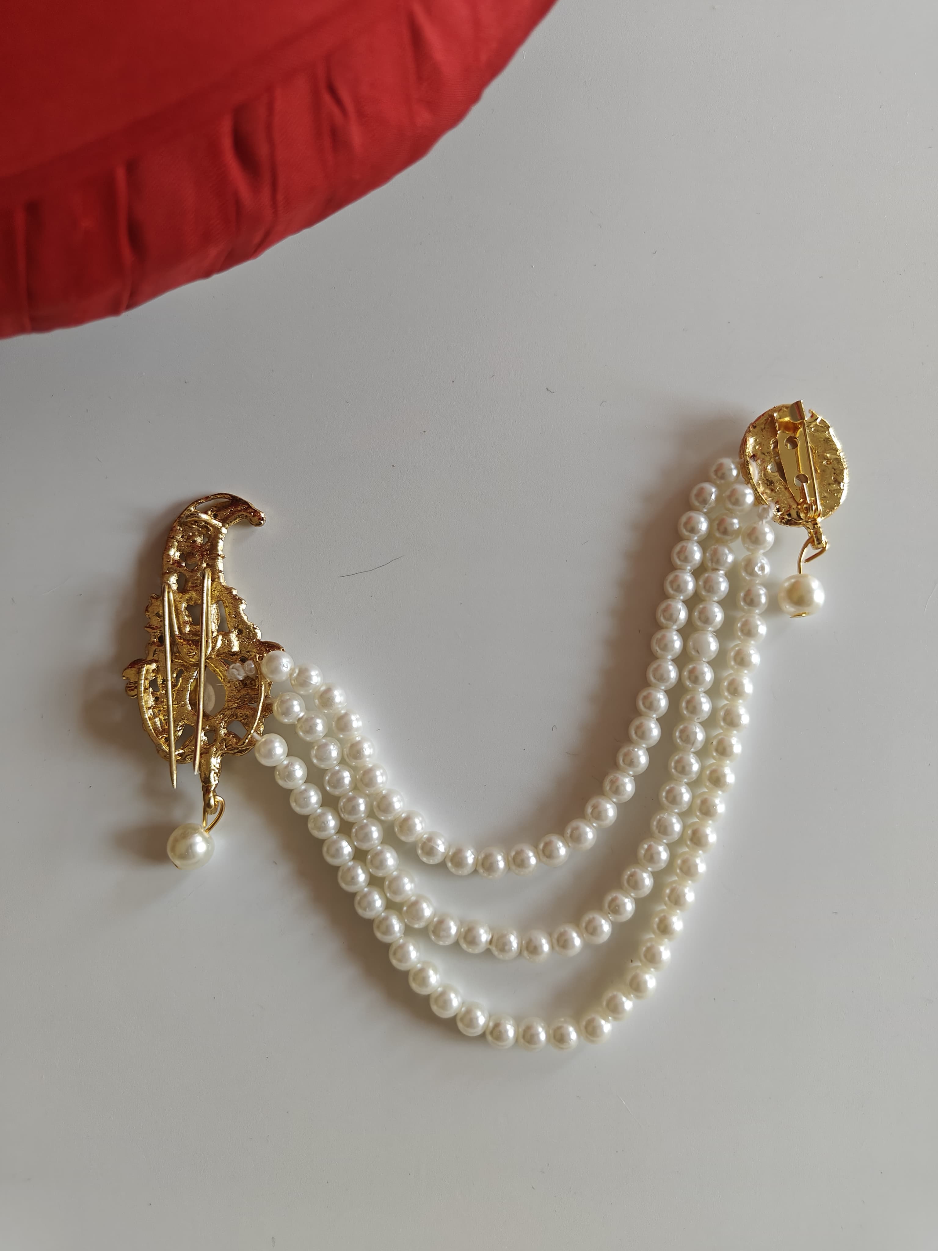 White stones small sized Brooch with Pearls Maala Pagadi attachment for Batu\Groom