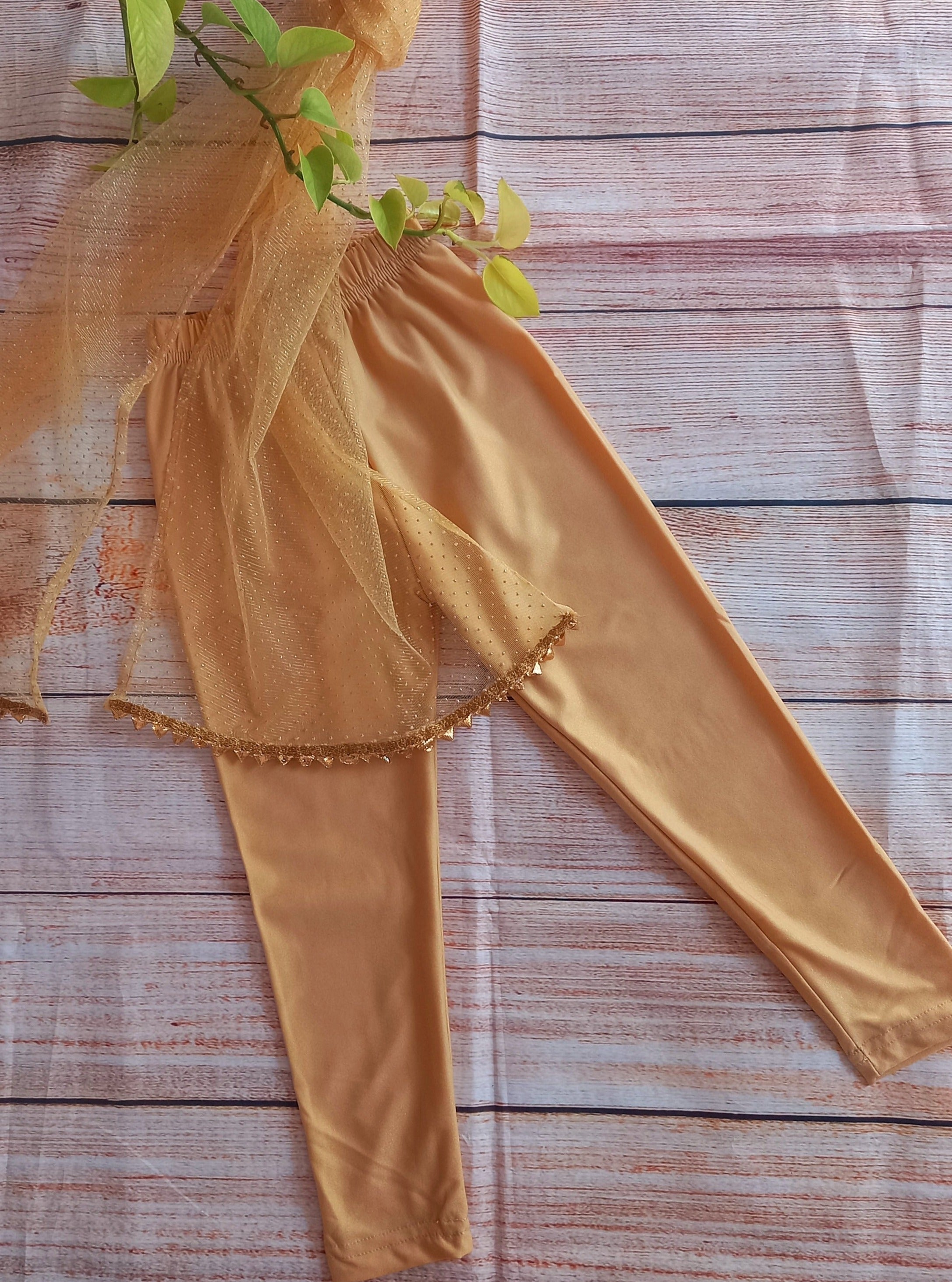 Golden Shimmer Lycra Leggings and Net Dupatta with Gotapatti Lace Set –  Soyara Ethnics Studio