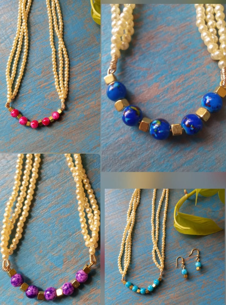 Crackle Beads Pendant with 3 Strands Pearls Necklace Set Soyara Ethnics Studio