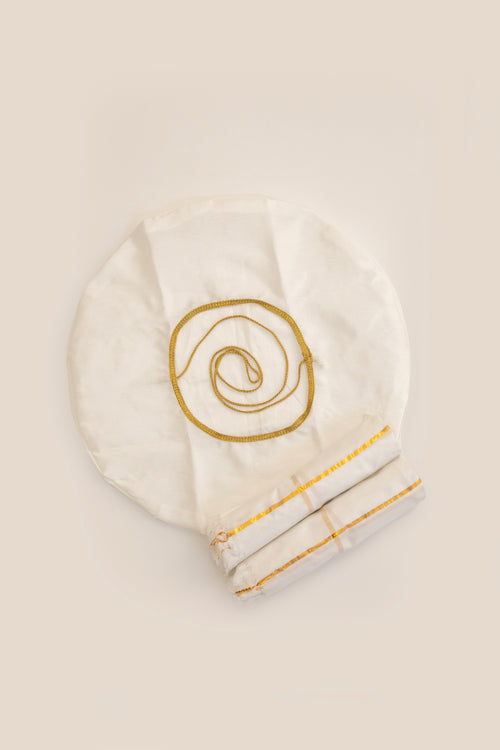 Basic Bhikshawal Combo for Batu includes one Jholi and two cotton soft gamcha/towels
