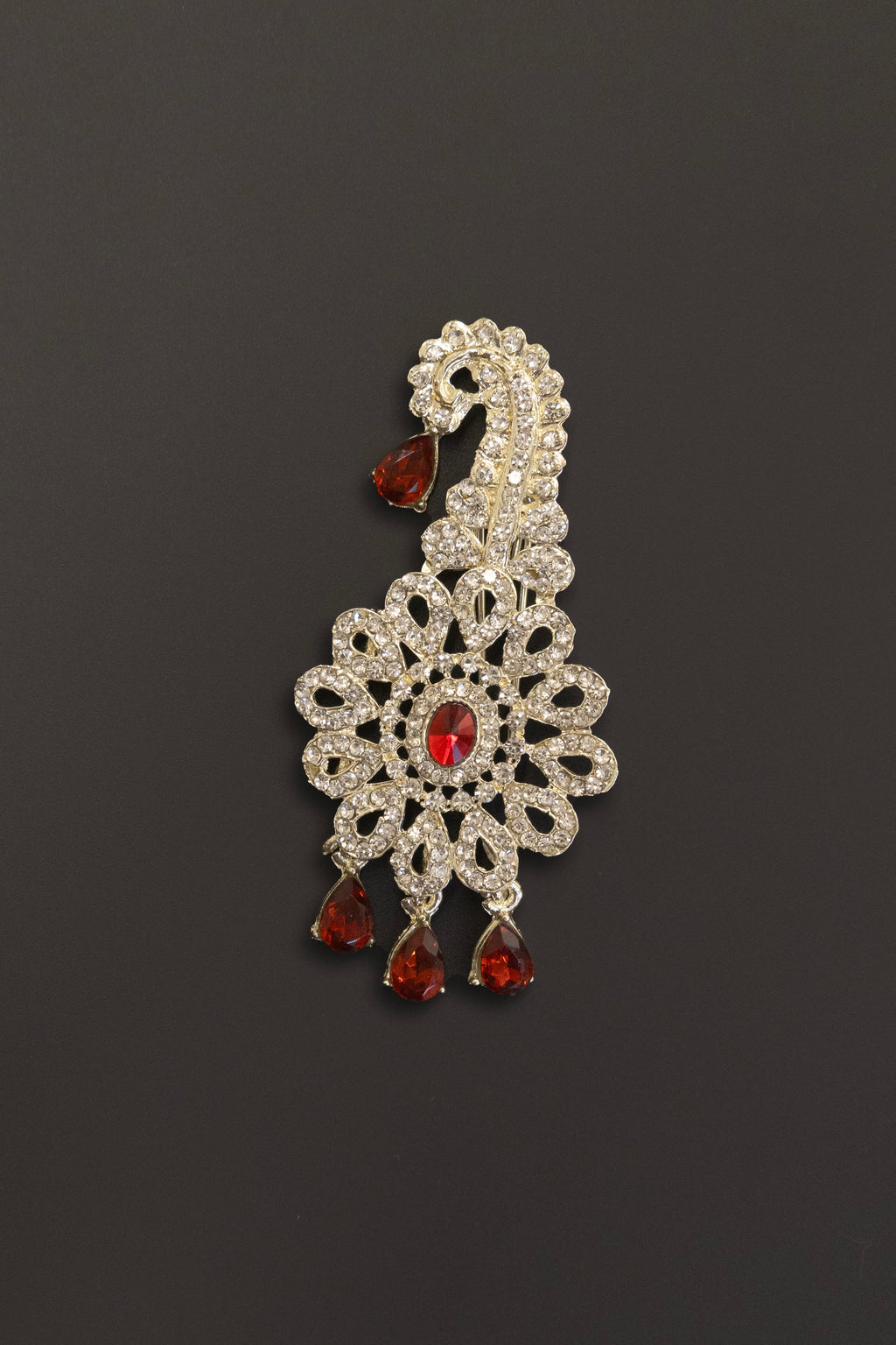 White stones studed silver finish pagadi brooch with red stones for Batu\Groom