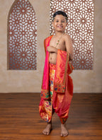 Blush Pink Mysore silk sovale uparane Blush Pink Mysore silk sovale uparane set with intricate Peacock Paithani border for Batu.Pre-stitched sovale uparane set includes Ready to wear Sovale & Uparane/Upavastra.Can be paired with a short kurta.This Set is ideal for rituals like Matrubhojan,Muhurt during Munj/Upanayan/Vratabandha/Thread Ceremony.
