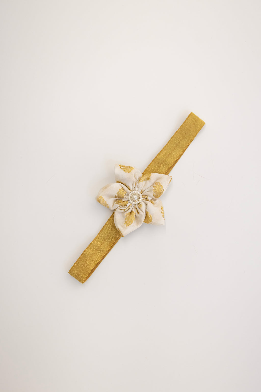 White Sadafuli Flower Stretchable Headband For Baby G