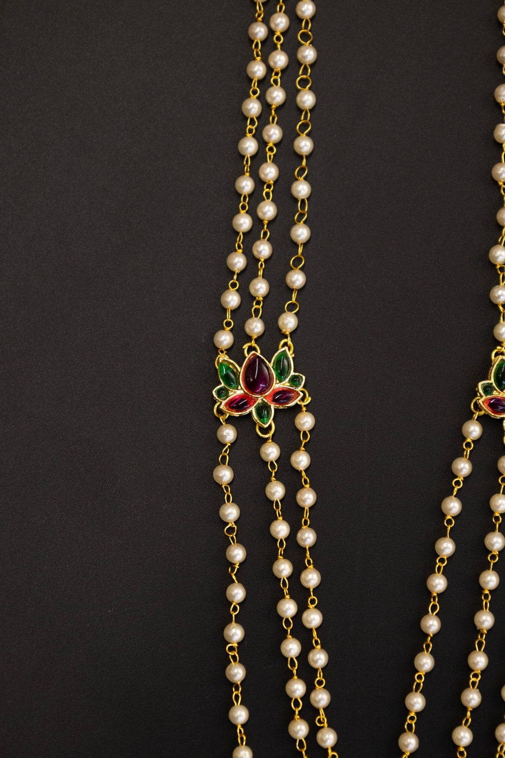 Pearl Triple Layer Kanthi with Red and Green lotus findings for Batu