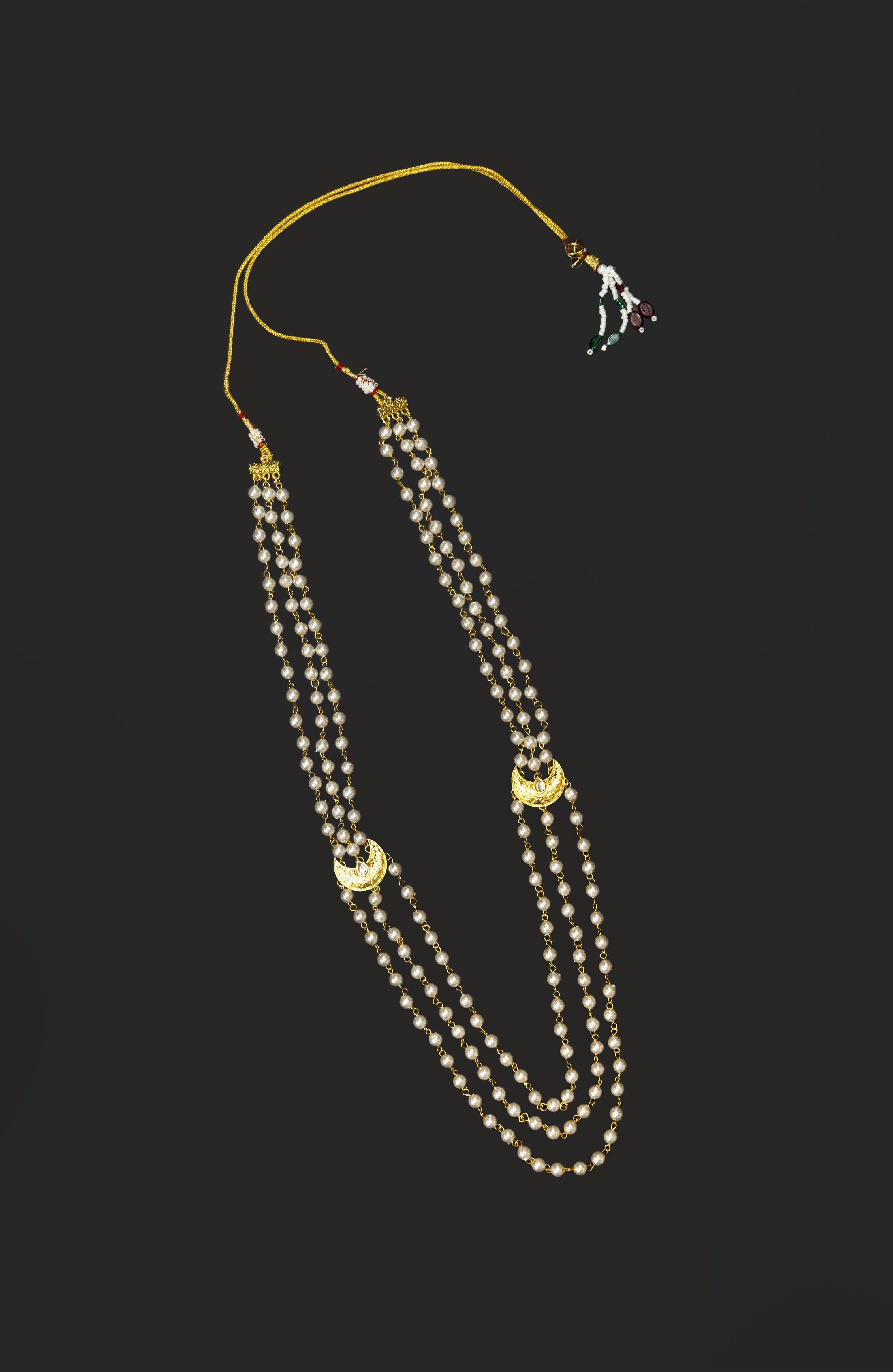 Statement Big Chandrakor triple layer Kanthi for Batu.