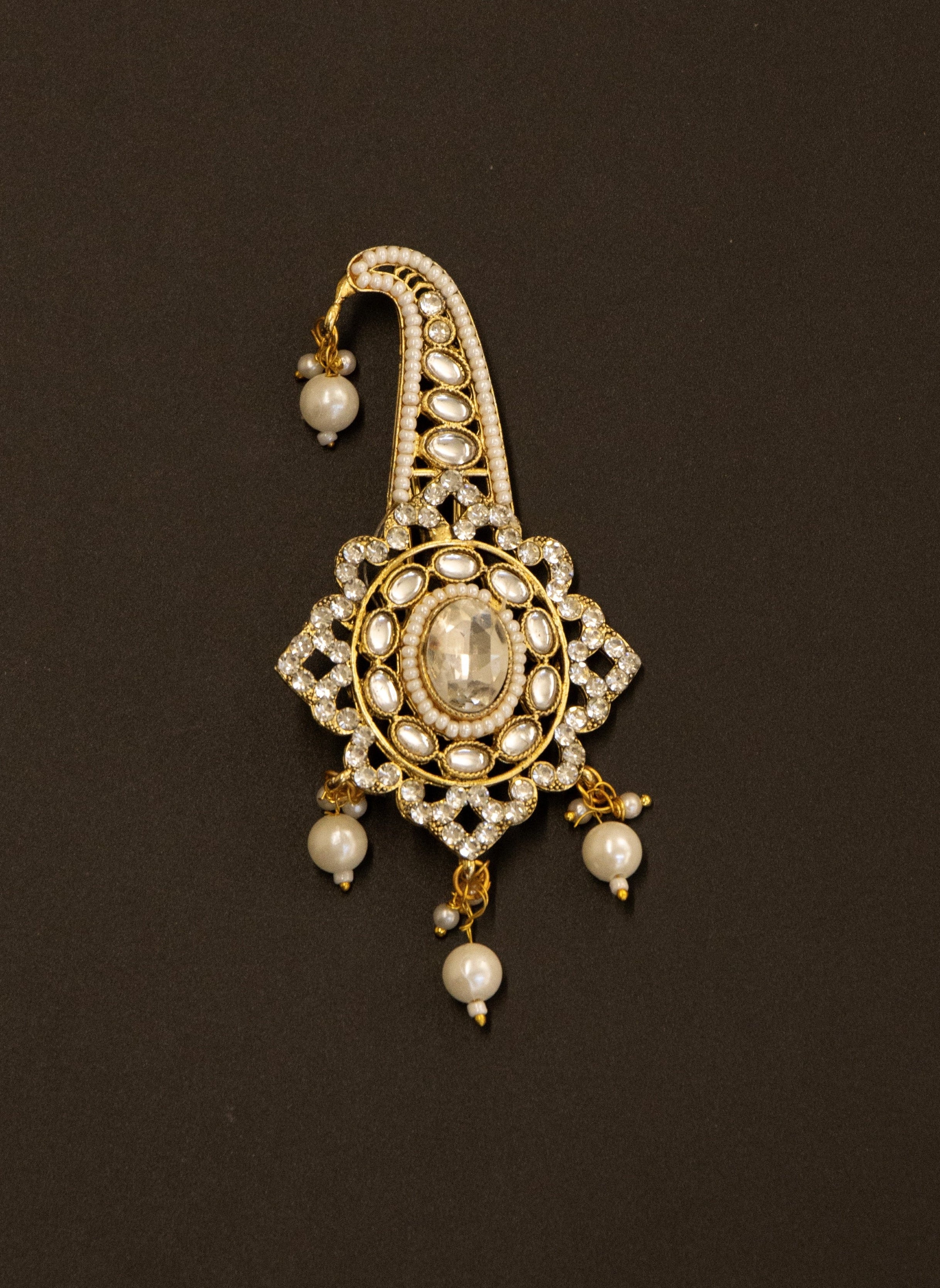 White stones and Kundan studed Golden finish square shaped pagadi brooch with pearls for Batu\Groom