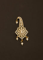 Square Kundan Studded Pagadi Brooch With Pearls