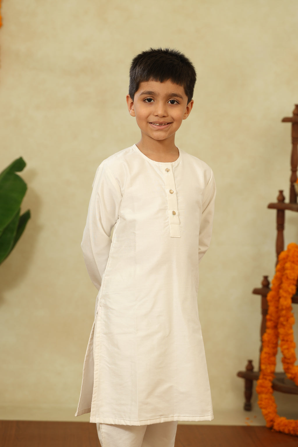 White Cotton Silk Round Neck Kurta And Salwar Set