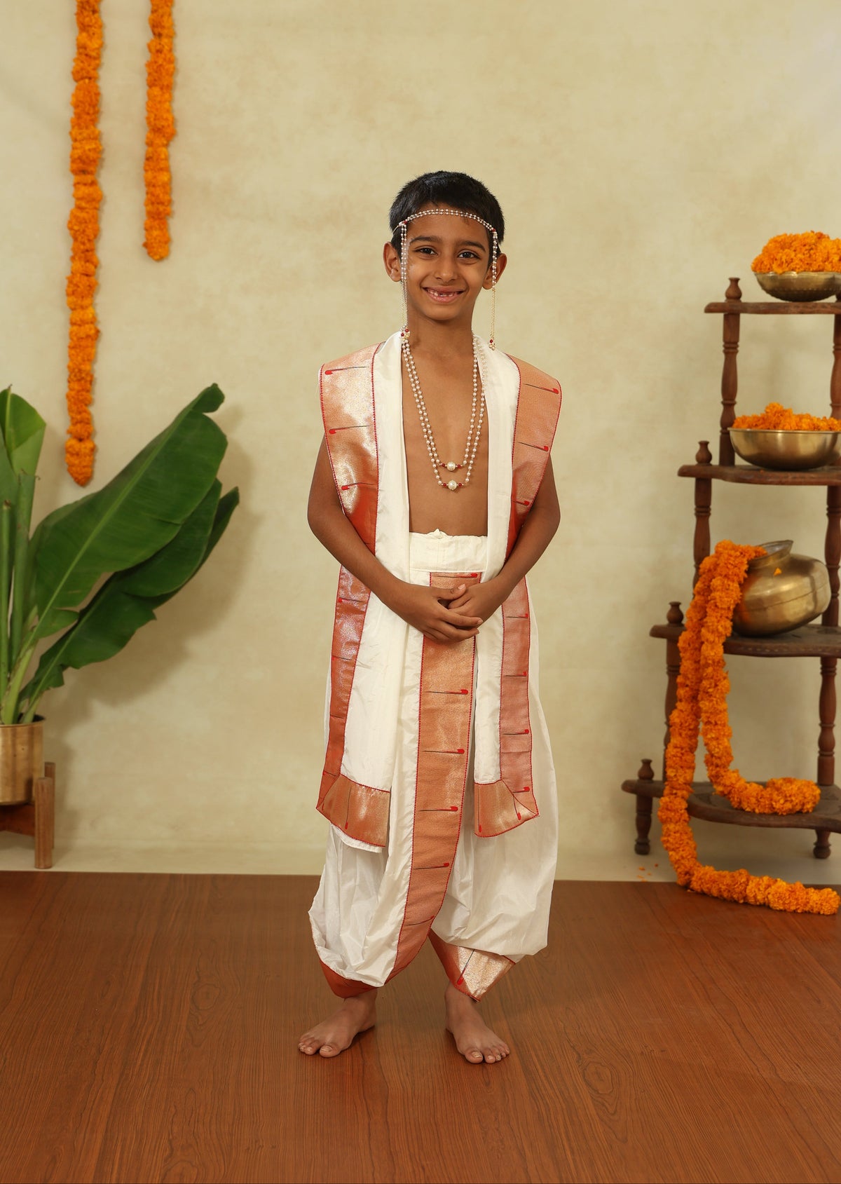 White Mysore Silk Sovale Uparane Set With Muniya Paithani Border