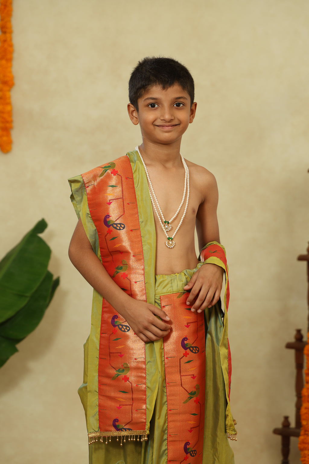 Parrot Green Mysore Silk Sovale Shela Set With Broad Paithani Border
