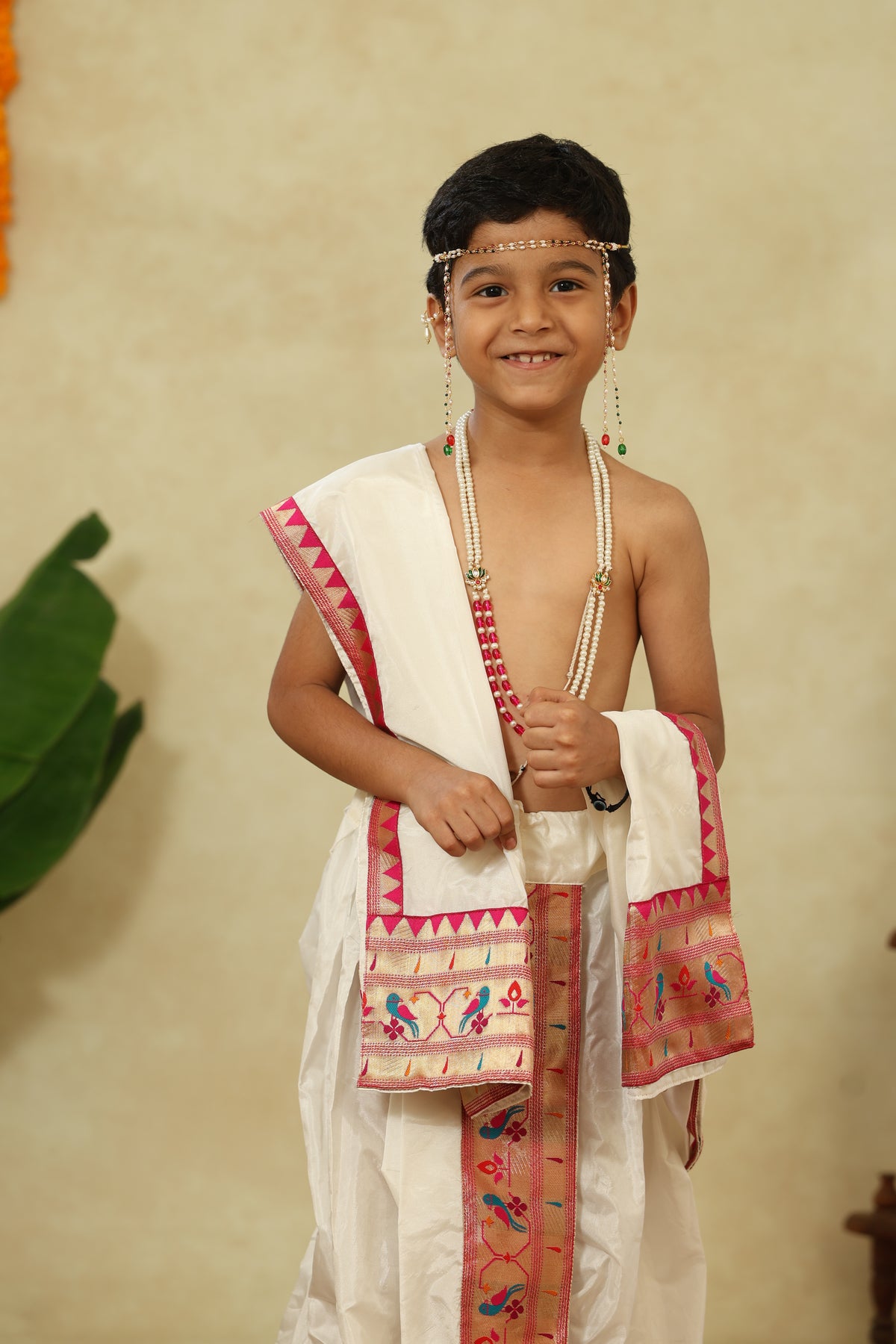 White Mysore Silk Sovale Uparane Set With Parrot Paithani Border