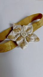 White Sadafuli Flower Stretchable Headband For Baby G