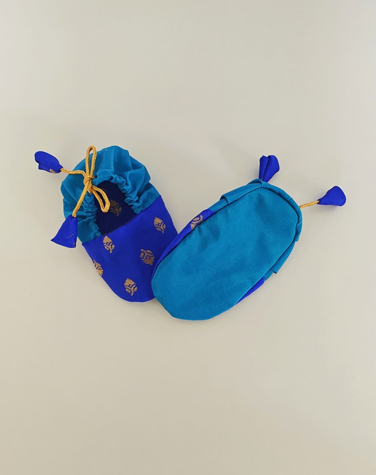 Royal blue and Teal blue unisex booties for newborn baby