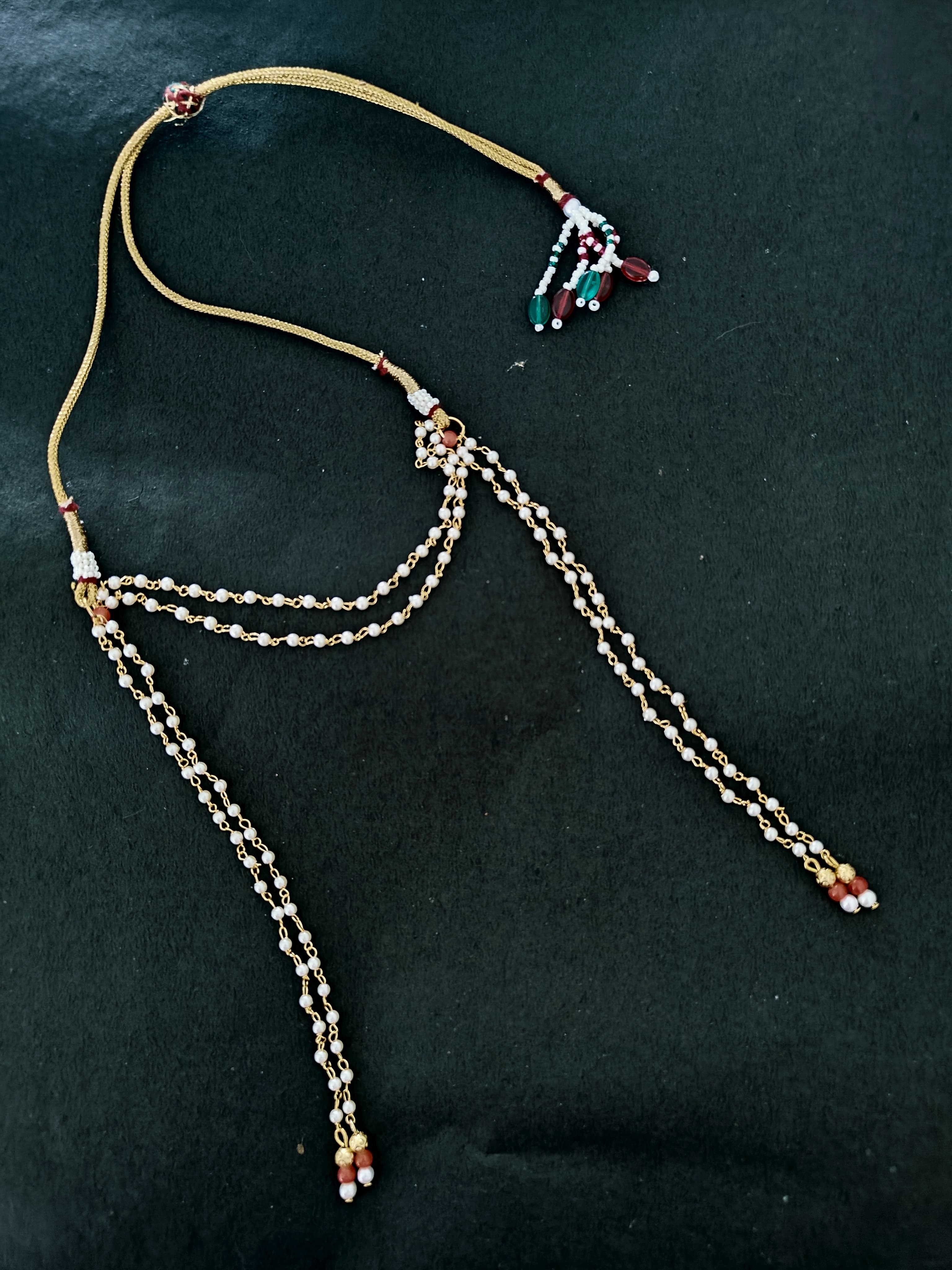 Pearls Mundavalya with Golden Finding and Colorful Glass Bead for Batu