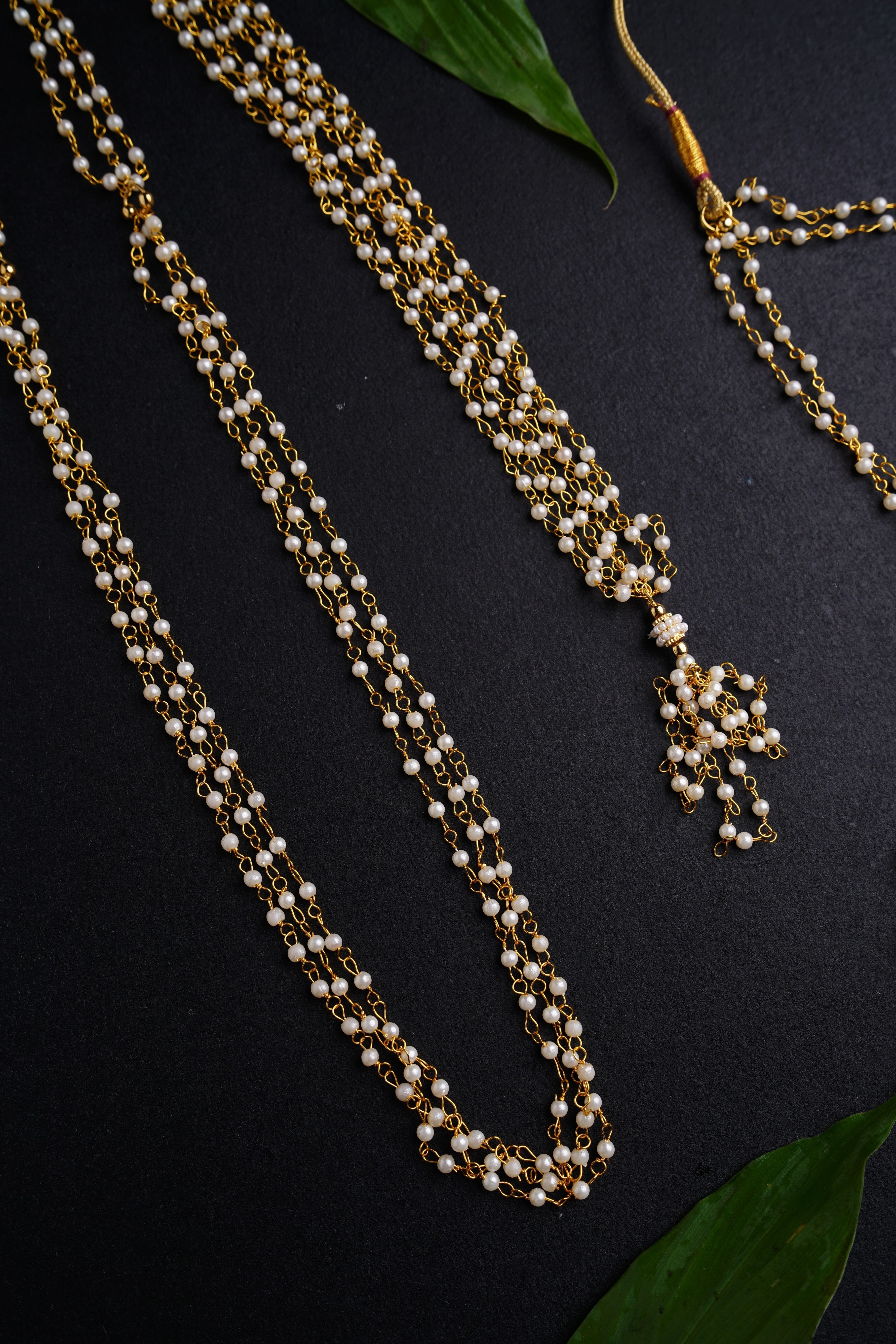 Vratabandha Pearls Accessories Combo with Golden Findings for Batu includes Pearl Bhikbali,Pearl Kanthi,Pearl Mundavalya and Janav. Mundavalya,kanthi,bhikbali,topi,pagdi are boys accessories exclusively designed using Pearls,glass beads,jadau & gold plated findings for Batu,for Upanayan/Vratabandha/munj /thread ceremony.