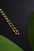 Mundavalya is a forehead ornament worn by Batu for Vratabandh/Munj/Upnayan/Thread Ceremony. Mundavalya,kanthi,bhikbali,topi,pagdi are boys accessories exclusively designed using Pearls,glass beads,jadau & gold plated findings for Batu,for Upanayan/Vratabandha/munj /thread ceremony.