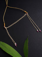 Mundavalya is a forehead ornament worn by Batu for Vratabandh/Munj/Upnayan/ Thread Ceremony. Mundavalya,kanthi,bhikbali,topi,pagdi are boys accessories exclusively designed using Pearls,glass beads,jadau & gold plated findings for Batu,for Upanayan/Vratabandha/munj /thread ceremony. 