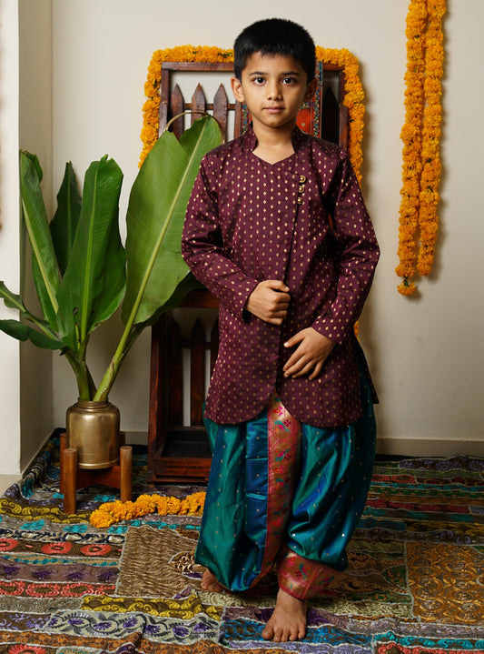 Coffee colored brocade silk Kurta with Side opening and looped buttons detail.Kurtas with collar or Angrakha pattern teamed with salwar are the best choice for any festive occasion for boys.They are Trendy, Easy to wear and comfortable to carry.