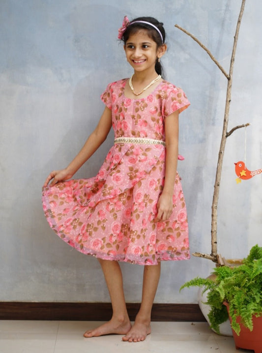 Blush Pink Floral Printed  Linen Frock.Let your princess be as comfortable as in her casuals with carefully designed & crafted Comfort Ethnic Wear by Soyara Ethnics.Keep her fashion quotient high with timeless patterns, vibrant combinations and royal textiles.