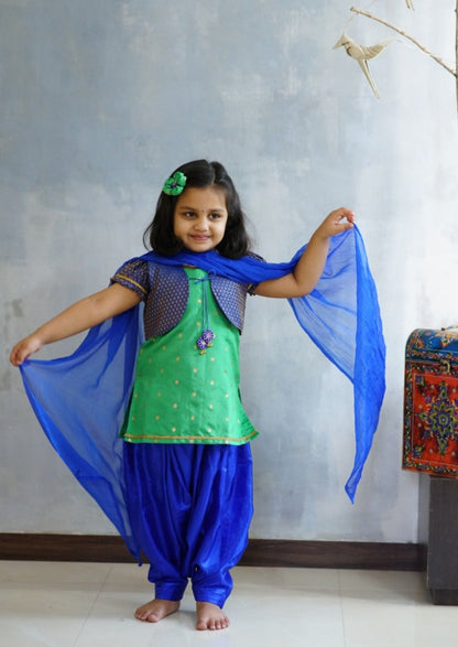 Silk brocade cotton silk cotton chanderi printed Traditional ethnic Indian kurta kurta salwar suit dupatta Punjabi dress Patiala set for baby girls kids